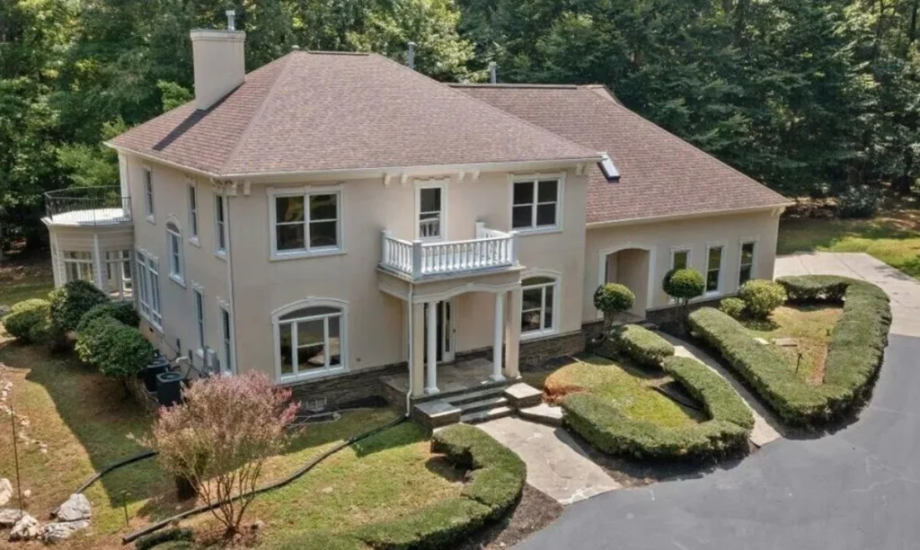 Swallow-Cove-Lane-Raleigh listing