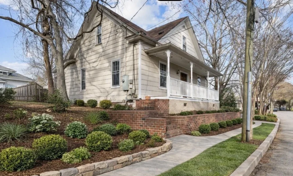 Charming Oakwood District Home Near Downtown